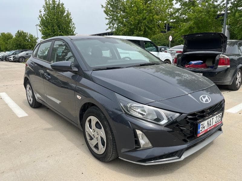 HYUNDAI 2025