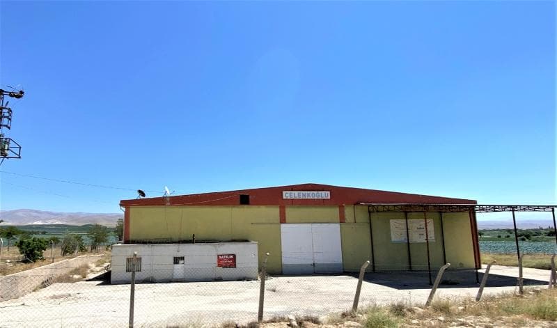 Sazlıca Köyü Depo Ve Arsa