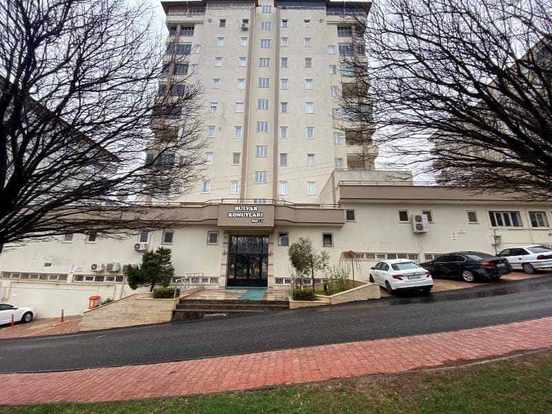 Güvenevler Mahallesi'nde Mesken