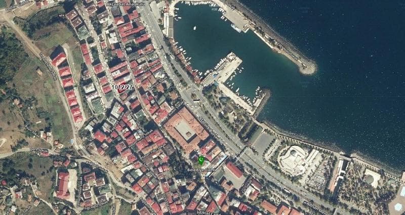 Çolaklı Mahallesi'nde Depolu Dükkan