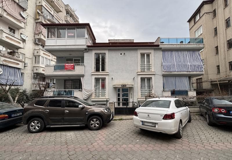 Hacıkaplan Mahallesi'nde Çatı Aralı Mesken