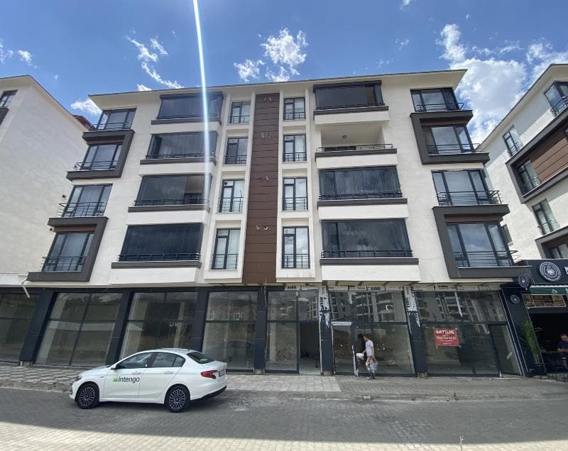 Selahaddin-i Eyyubi Mah.'de Ofis Ve İşyeri