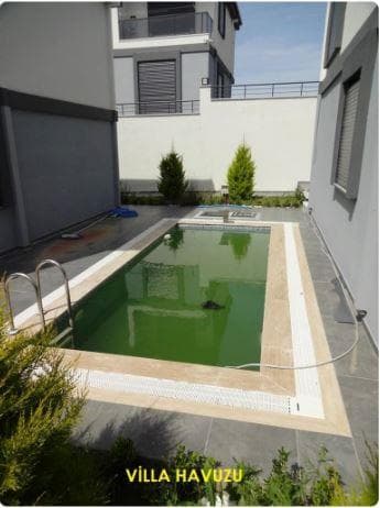 Hisar Mahallesi'nde Havuzlu Dubleks Mesken