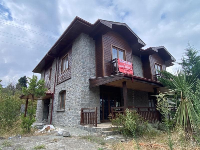 Uğurlu Mahallesi'nde Dubleks Mesken