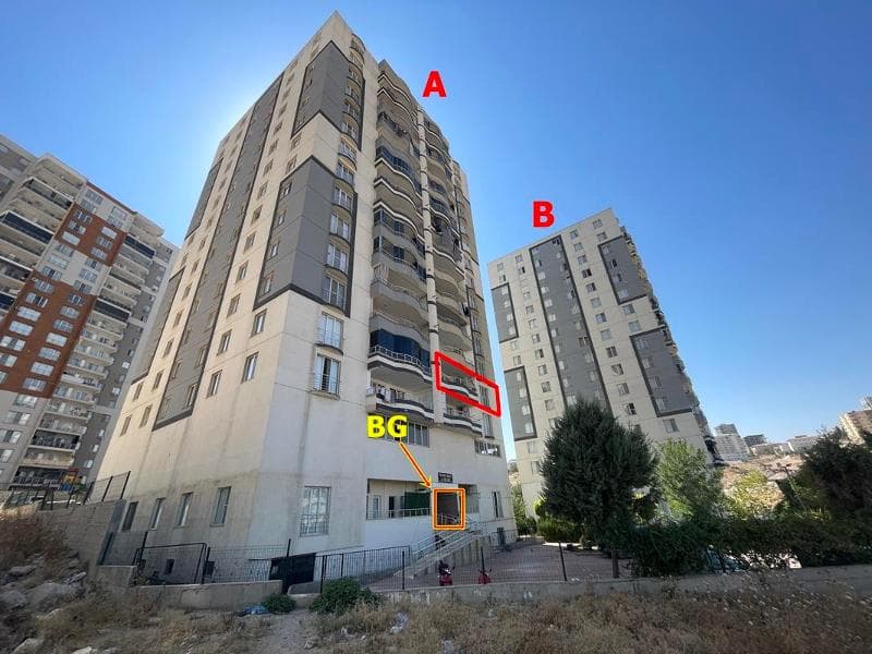 Yalım Mah.'de Mesken