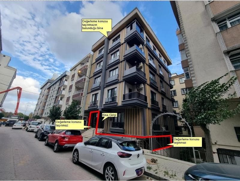 Avcılar Merkez Mahallesi'nde Depolu Dükkan