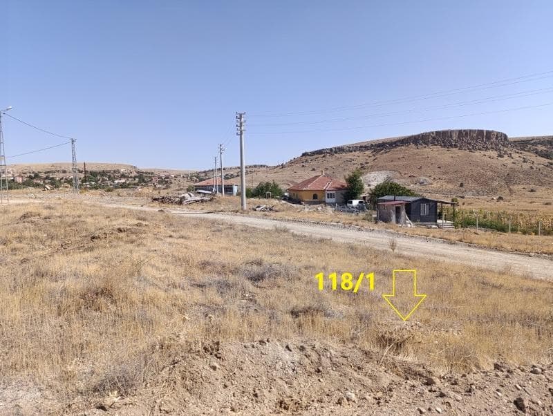 Gücünkaya Mahallesi'nde Arsanın 1/2 Hissesi