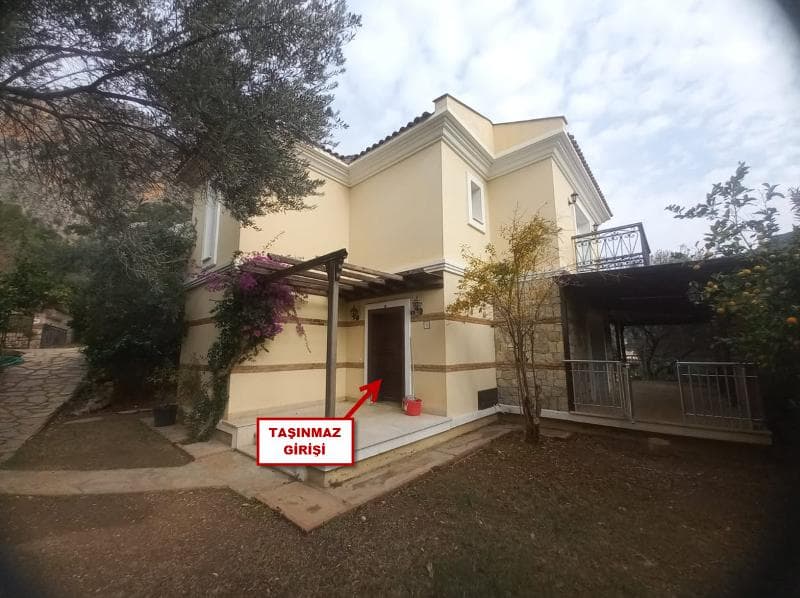 Göcek Mahallesi'nde Dubleks Villa