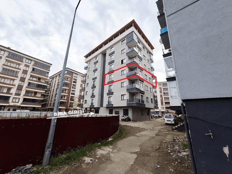 Boğaziçi Mahallesinde Mesken