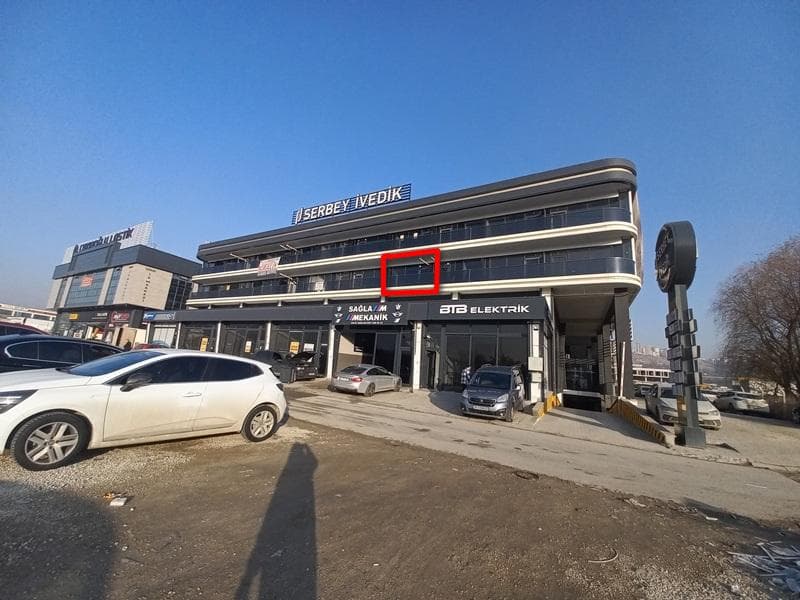 İvedikköy Mahallesi'nde Ofis