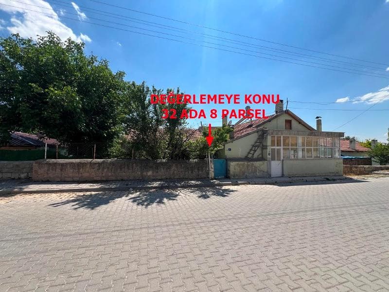 Sağlık Mahallesi'nde Arsa