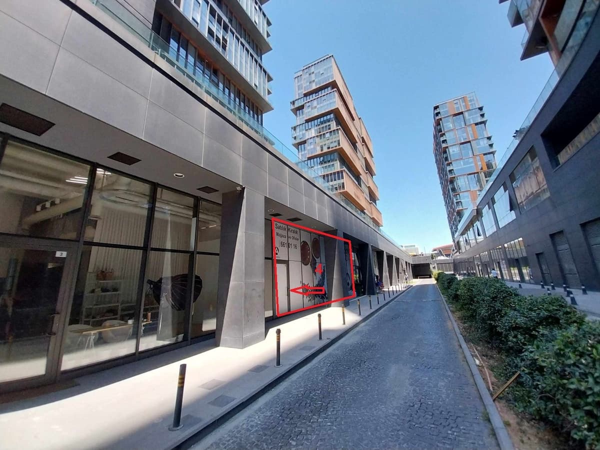 VakıfBank'tan Satılık Depolu Dükkan