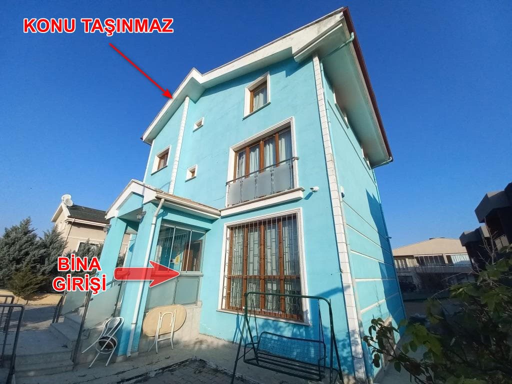 VakıfBank'tan Satılık 6+1 Villa ve Arsası