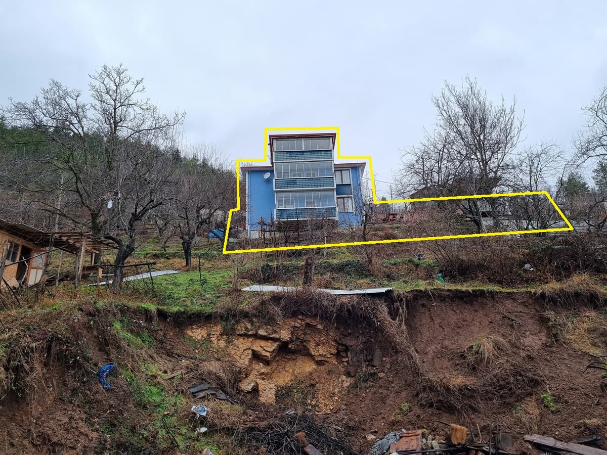 VakıfBank'tan Satılık Bina ve Arsası