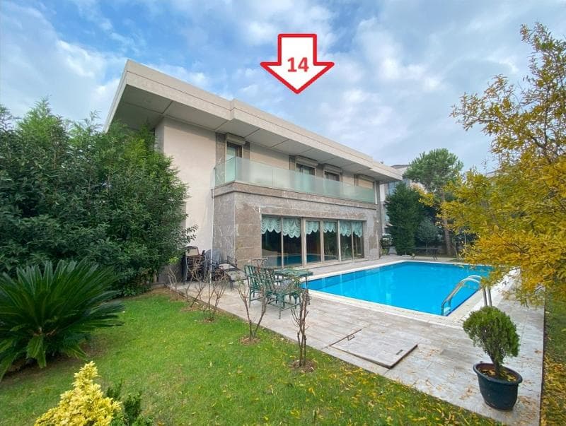 VakıfBank'tan Satılık Havuzlu Tripleks Villa