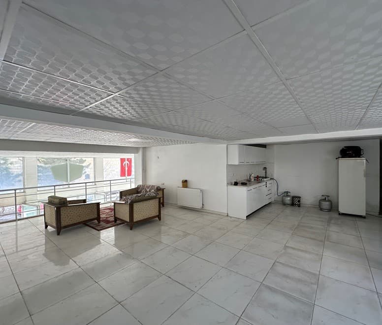 VakıfBank'tan Asma Katlı Depolu Dükkan