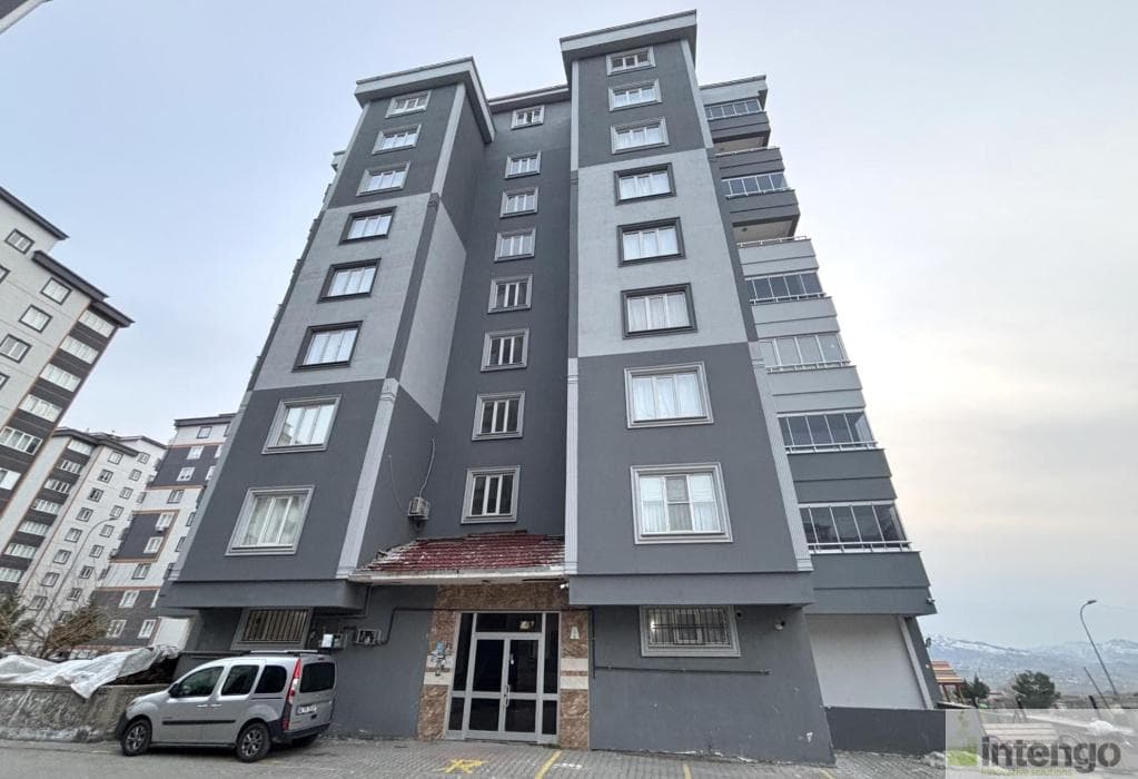 ONİKİŞUBAT ZÜMRÜT 2 SİTESİ'NDE SATILIK DAİRE (Y-1796)