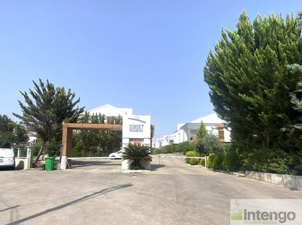 SARIÇAM SUNSET MODERN EVLERİ SİTESİ'NDE SATILIK TRİPLEKS VİLLA (BRG-587)