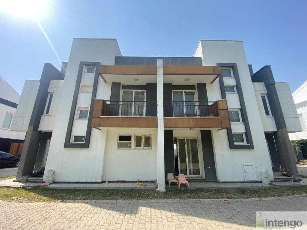 SARIÇAM SUNSET MODERN EVLERİ SİTESİ'NDE SATILIK TRİPLEKS VİLLA (BRG-588)