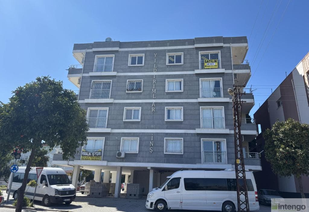 CEYHAN ATATÜRK MAHALLESİ'NDE SATILIK DAİRE (AB-1211)