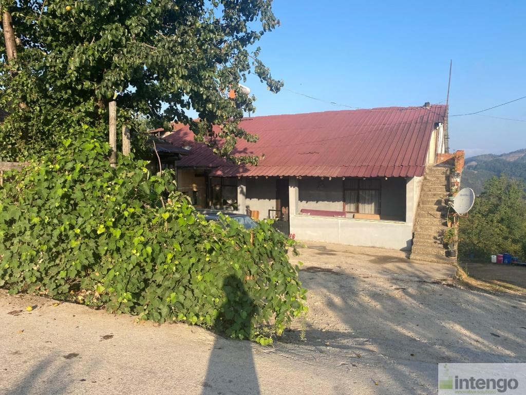 AKÇAKOCA TEPEKÖY'DE SATILIK ARSA VE KÖY EVİ (100851903)