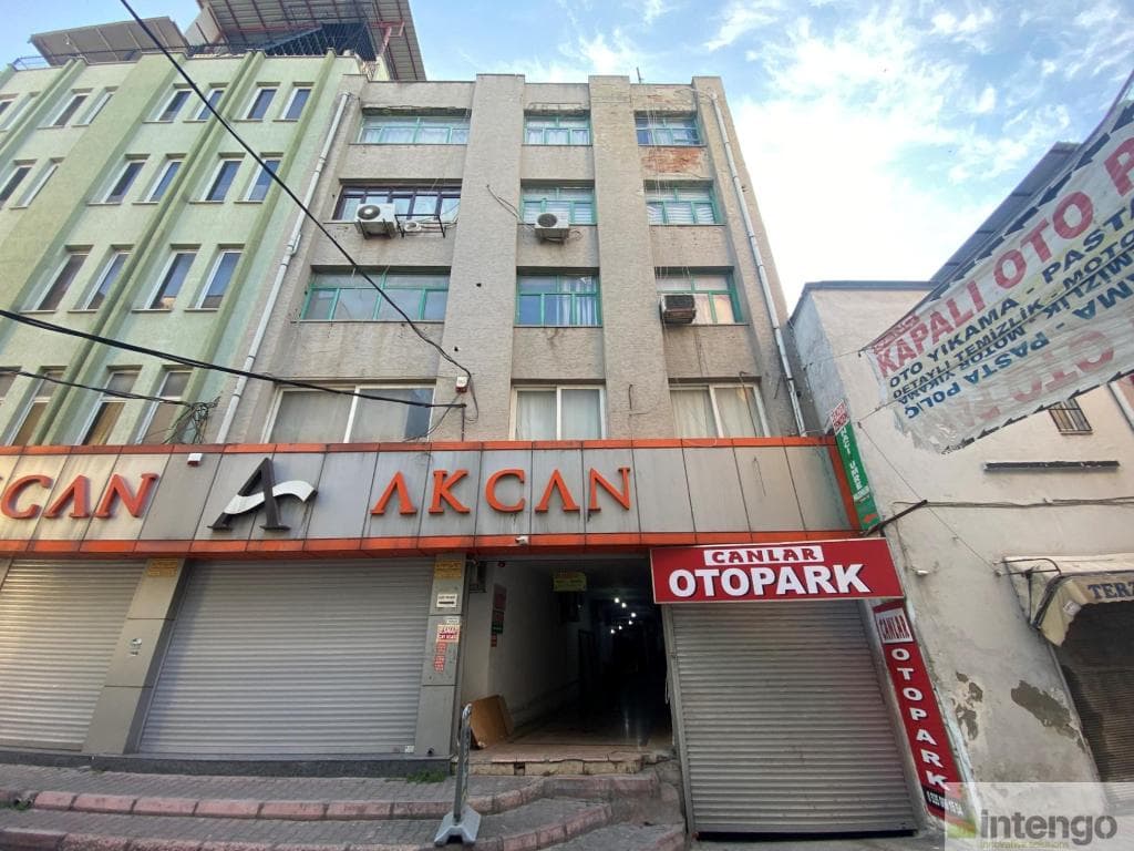 SEYHAN TELEVİ İŞ MERKEZİ'NDE SATILIK BÜRO (100816009)