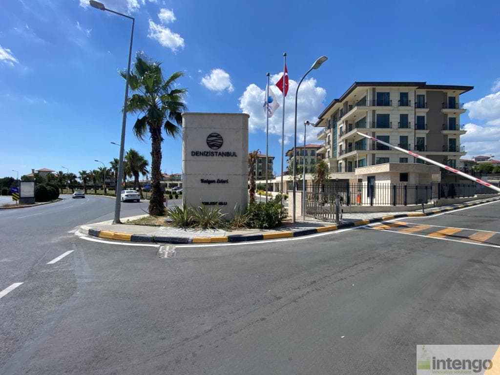 BEYLİKDÜZÜ KALYON VİLLALARI SİTESİ'NDE SATILIK TRİPLEKS VİLLA (101560540)