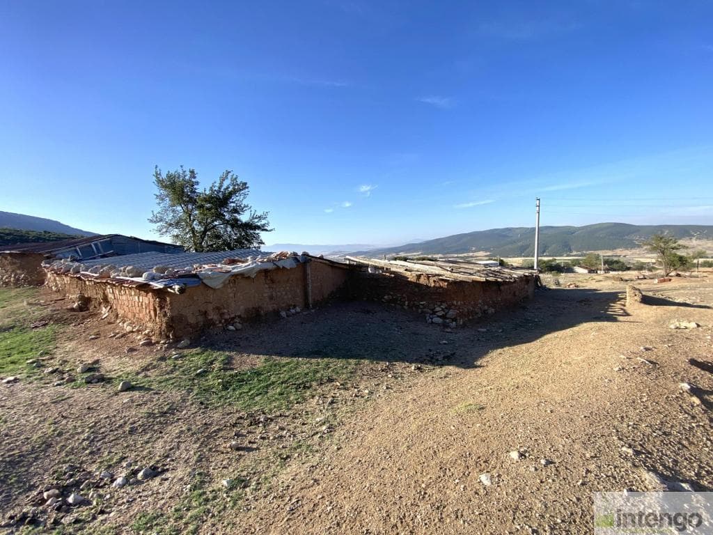 DİNAR KIZILLI KÖYÜ'NDE SATILIK ARSA (R-1551)