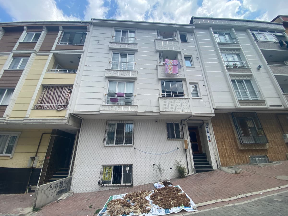 ESENYURT YUNUS EMRE MAH. SATILIK TERS DUBLEKS DAİRE (R-303)