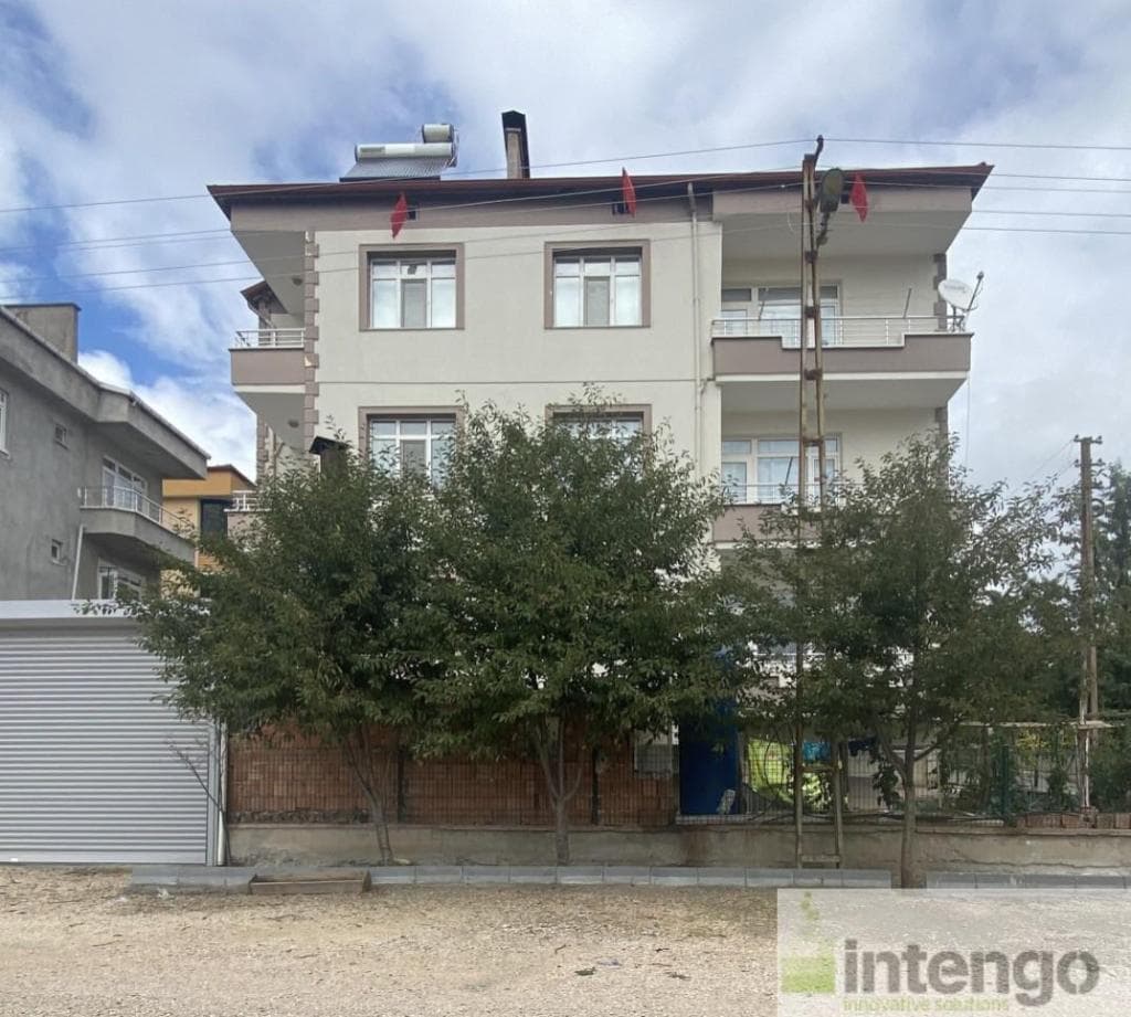 MERZİFON BAĞLARBAŞI MAHALLESİ'NDE SATILIK DAİRE (R-1668)