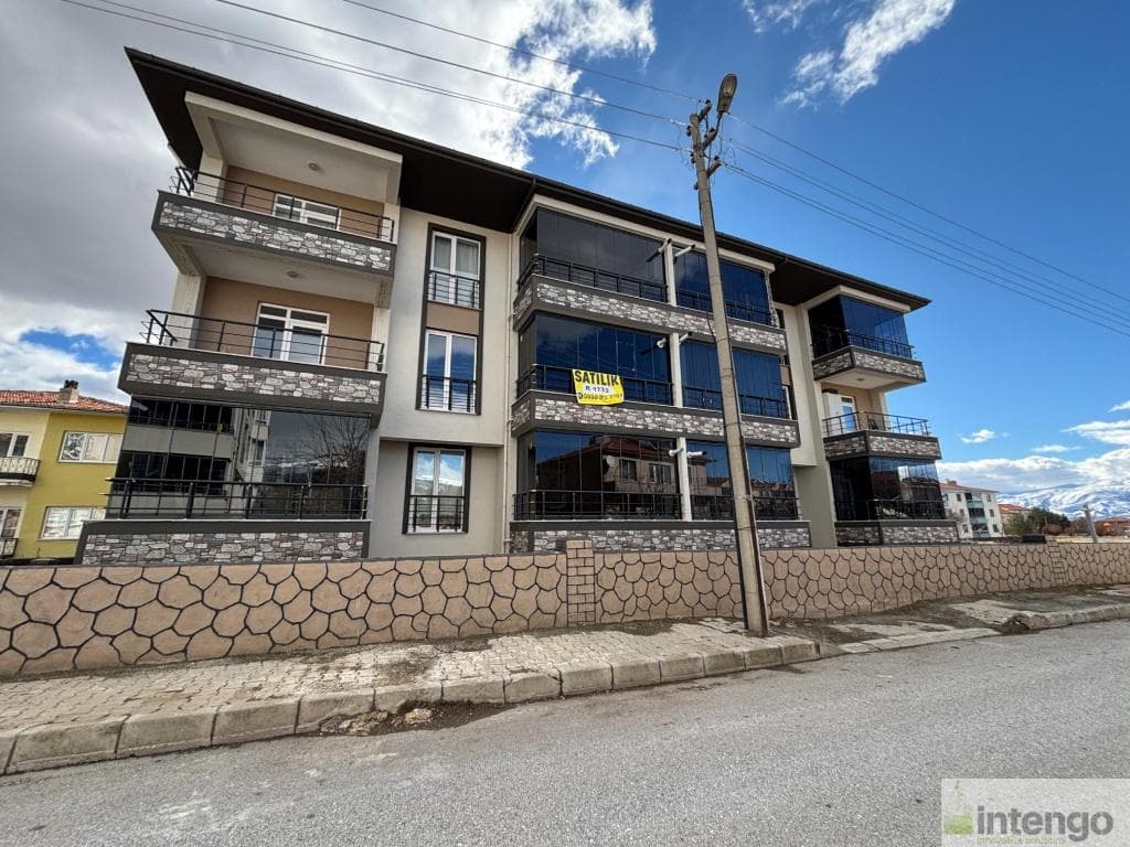 ERZİNCAN MERKEZ KAZIM KARABEKİR MAHALLESİ'NDE SATILIK DAİRE (R-1732)