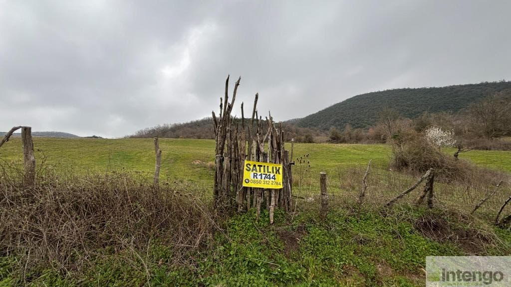 GÖNEN SUÇIKTI MAHALLESİ'NDE SATILIK TARLA (R-1744)