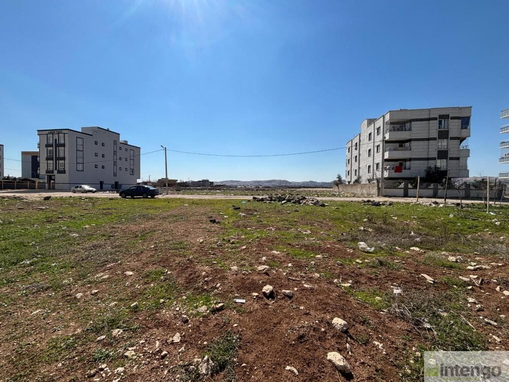 HALİLİYE KONUKLU MAHALLESİ'NDE SATILIK İMARLI ARSA (U-41106)